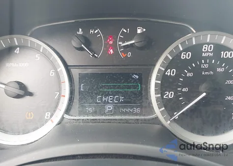 2014 Nissan Sentra Sl z USA, uszkodzony, nr VIN 3N1AB7AP2EY299719